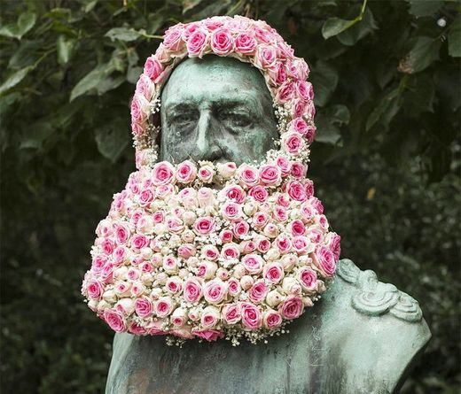 Estátuas florais