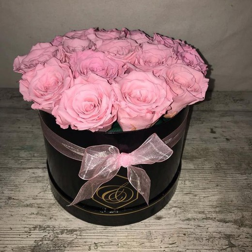 Black Box Pink Roses Eternal