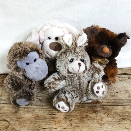 Animaux en peluche doux