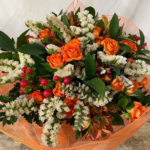 Bouquet Cantonês com Rosas Laranja