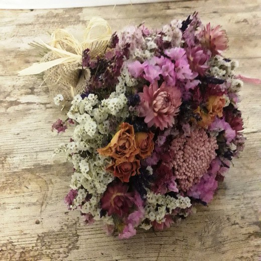 Bouquet de noiva seco de inverno