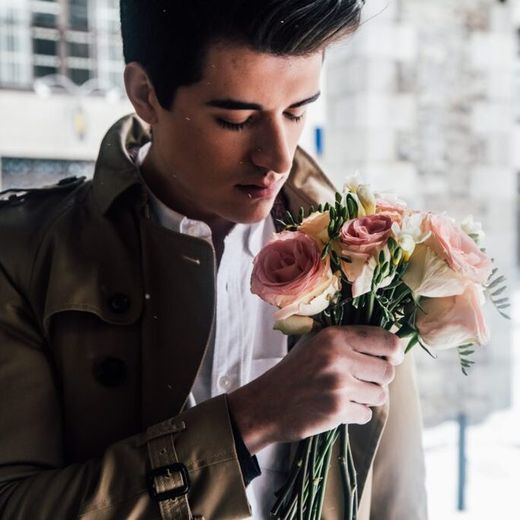 Offrir des bouquets de fleurs
