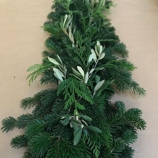 Garlanda Natural Avet