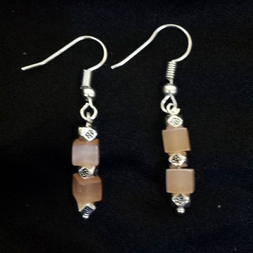 Pendientes 005
