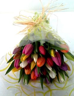 Ramo 30 Tulipanes Día de la Madre