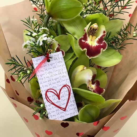 Bouquet de cymbidiums pour la Saint-Valentin