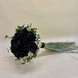 Ramo de Novia con Rosas negras