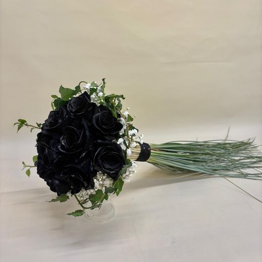 Ramo de Novia con Rosas negras