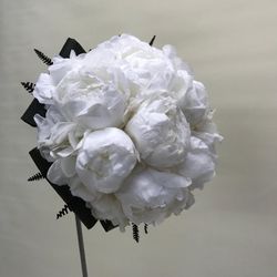 Ramo de novia Peonias preservado pureza blanca