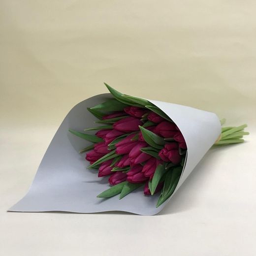 Ramo de Tulipanes recién cortados