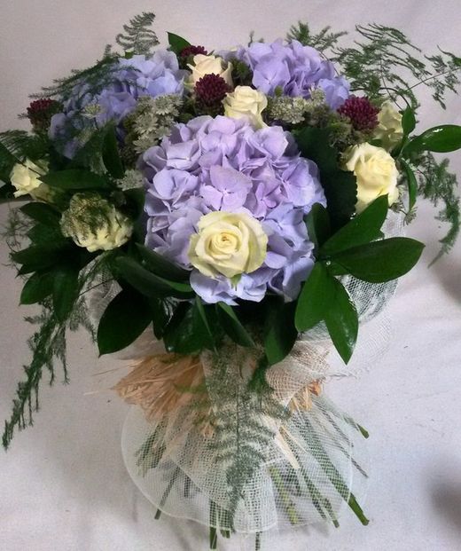 Hortênsias de buquê azul