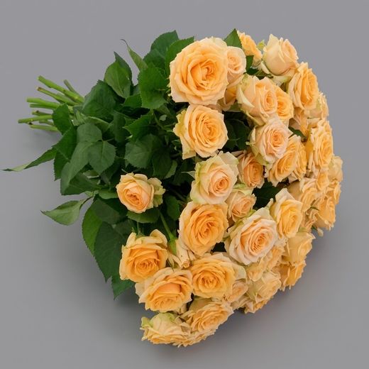 Bouquet de roses pêche