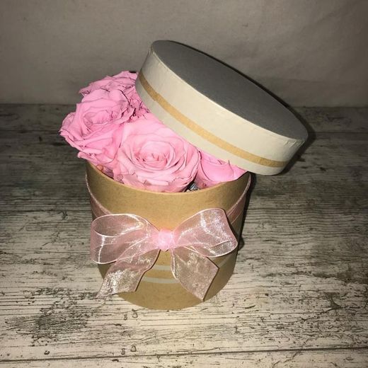White Box Pink Roses Eternal