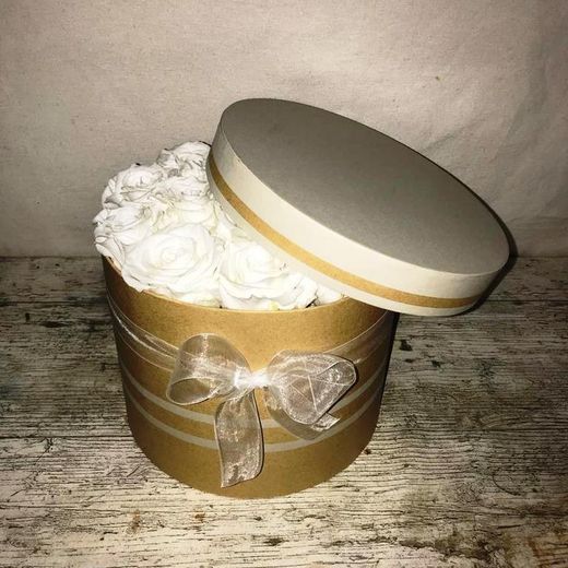 White Box White Roses Eternal