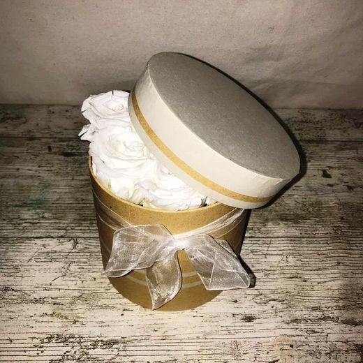 White Box White Roses Eternal